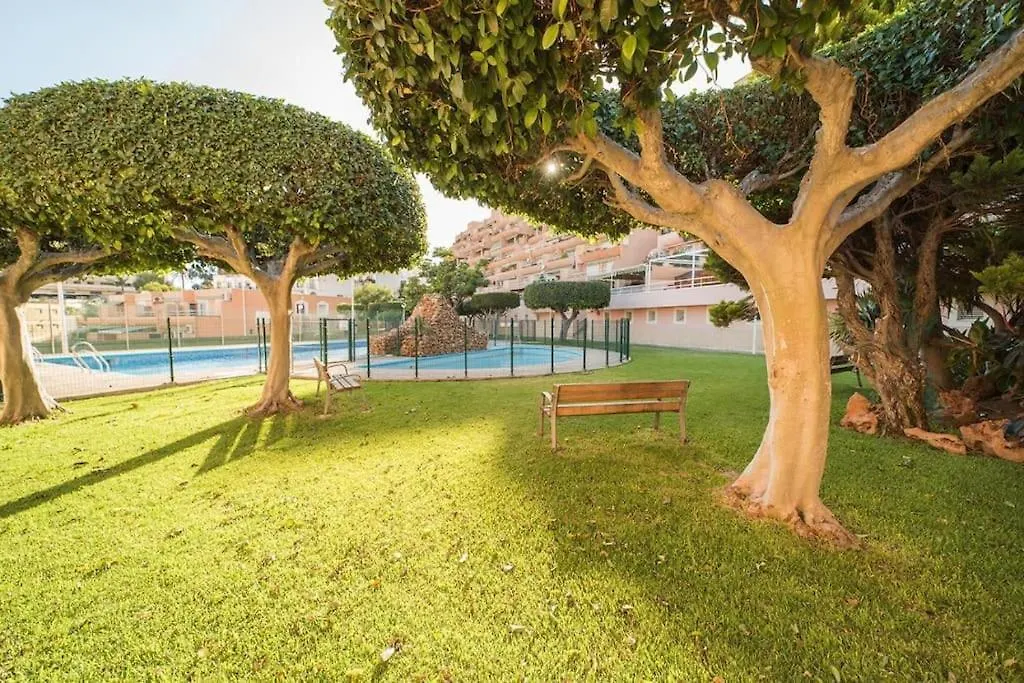 Apartamento En Primera Linea De Playa, Frente Al Puerto De Aguadulce España